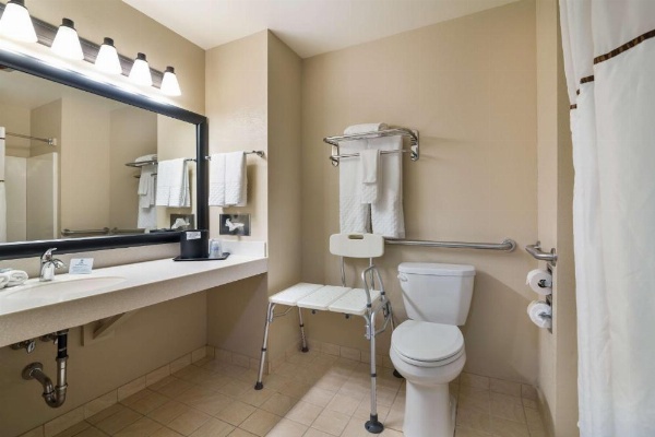 Best Western University Inn image 27